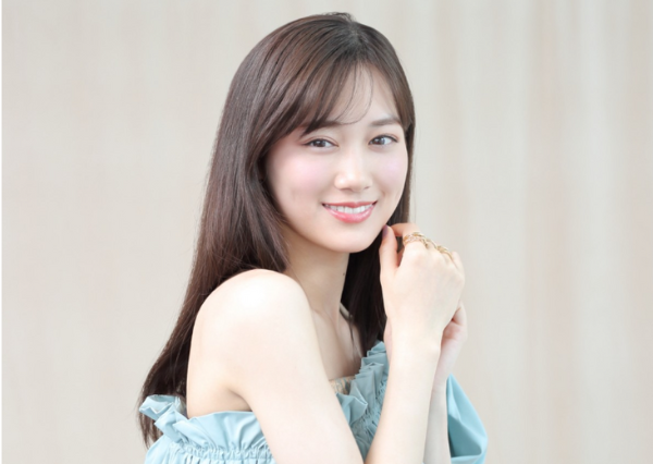 山下美月