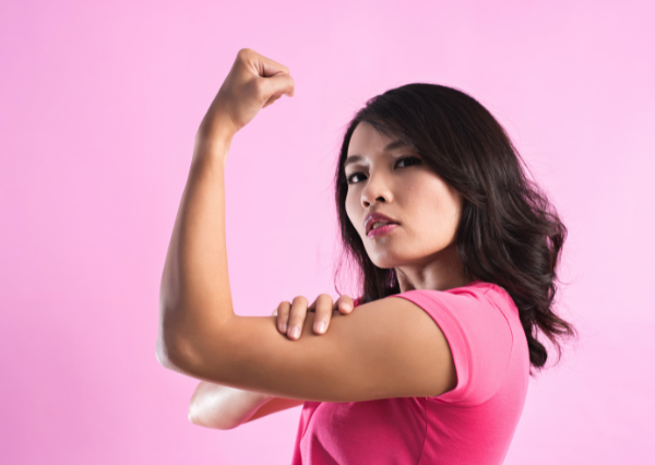 パワフルな女性