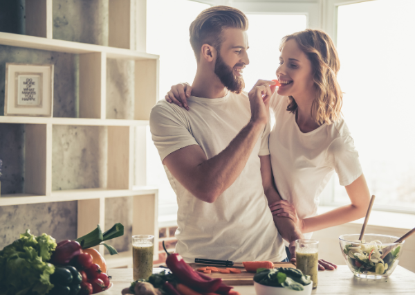 協力しあうカップル