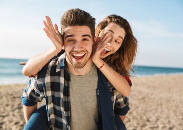 幸せそうなカップル