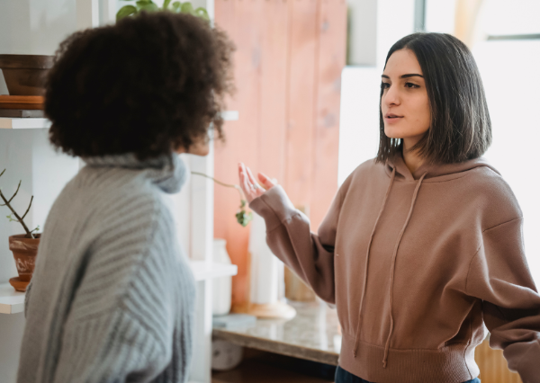 険悪な友人同士