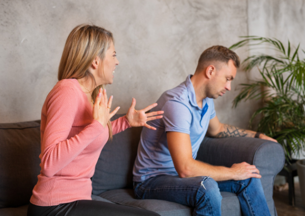 険悪なカップル