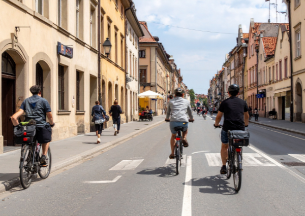 とある国の街並み