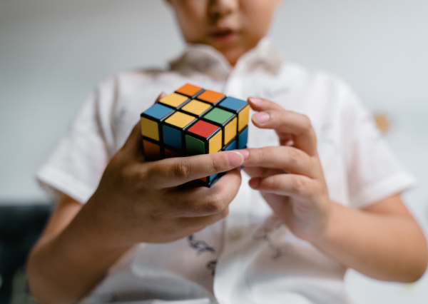 賢い子どものイメージ