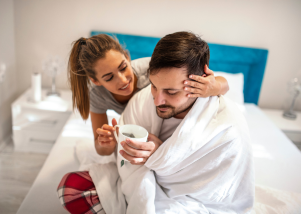 パートナーを気にかける女性